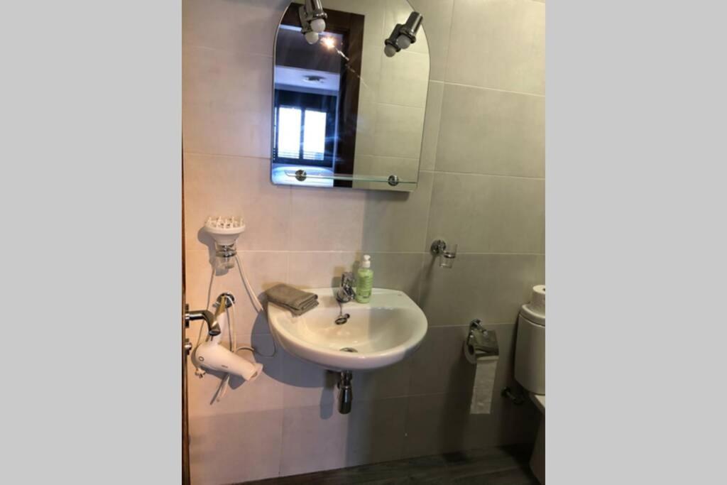 Studio Apartment In Ardales, Cerca El Caminito Del Rey Y Embalses Eksteriør bilde